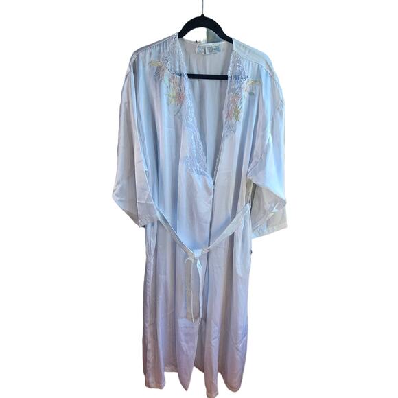 New Vintage Etienne Embroidered Lace Trim Peignoir White Satin Robe Size Large - Picture 11 of 11